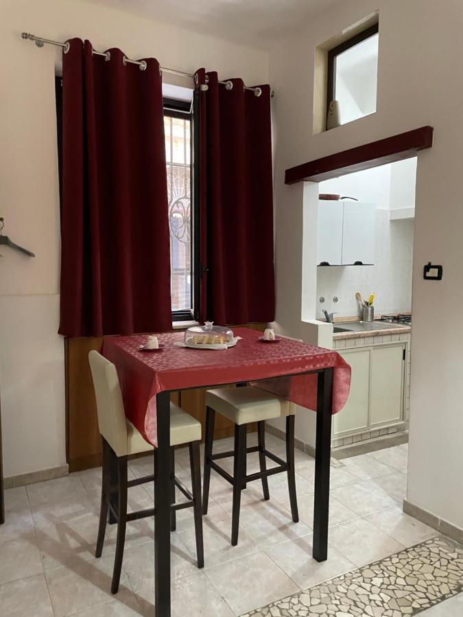 Il Vicoletto Apartment บรินดิซิ ภายนอก รูปภาพ